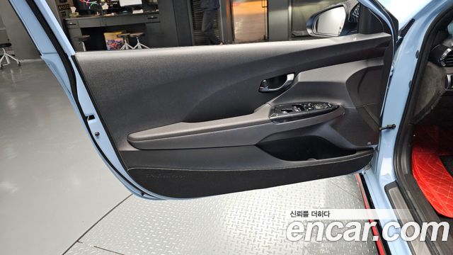 Hyundai Veloster (JS) 2.0 N 2021 — фото 25
