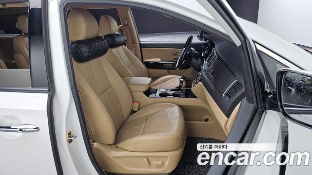 Kia Carnival Gasoline 7-Seater Limousine President 2019 — фото 26