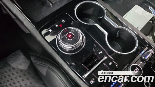 Kia K5 (III) 2.0 LPi Signature 2025 — фото 9