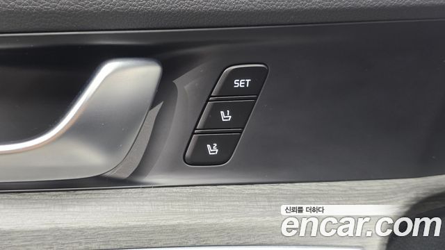 Kia K5 (III) 2.0 LPi Signature 2025 — фото 12