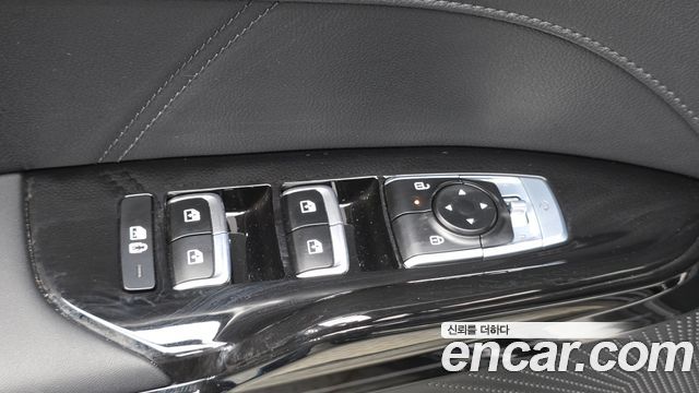 Kia K5 (III) 2.0 LPi Signature 2025 — фото 13