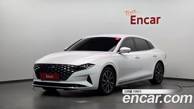 Hyundai Grandeur (IG) 2.5 Le Blanc 2023 — фото 1