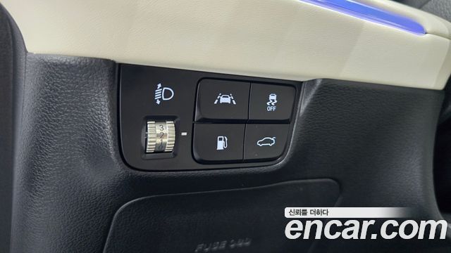 Hyundai Grandeur (IG) 2.5 Le Blanc 2023 — фото 14