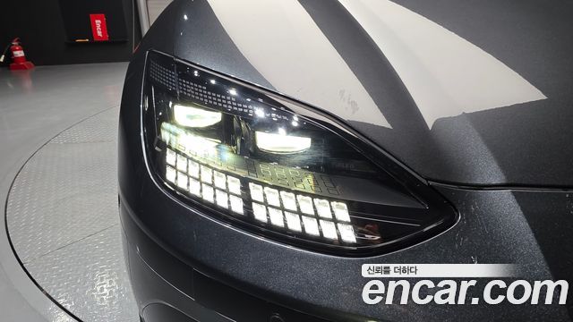 Hyundai Ioniq 6 Long Range AWD Prestige 2023 — фото 22