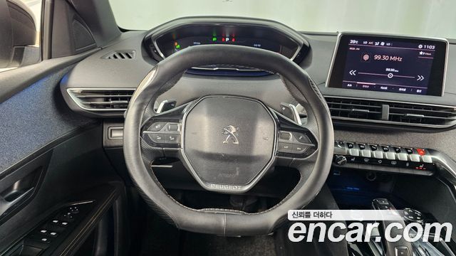 Peugeot 5008 (II) 1.6 BlueHDi GT Line 2019 — фото 17