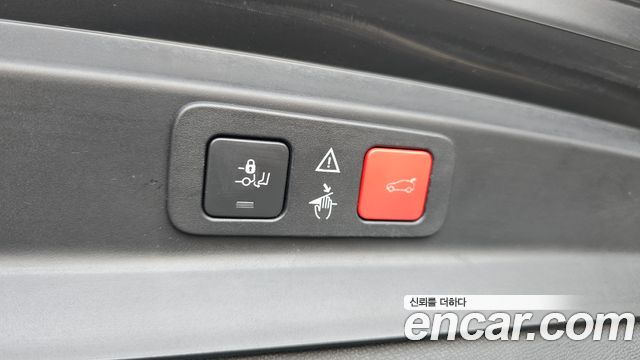 Peugeot 5008 (II) 1.6 BlueHDi GT Line 2019 — фото 24