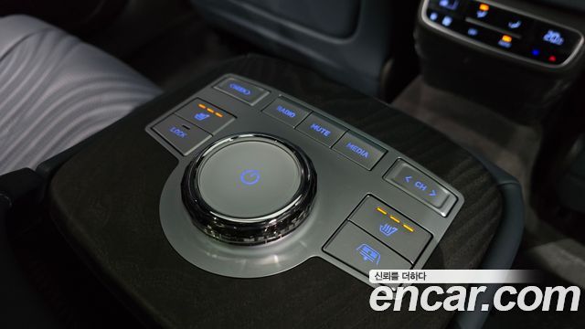 Genesis G80 (RG3) Gasoline 3.5 Turbo AWD 2023 — фото 24
