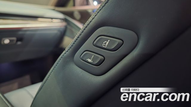 Genesis G80 (RG3) Gasoline 3.5 Turbo AWD 2023 — фото 37