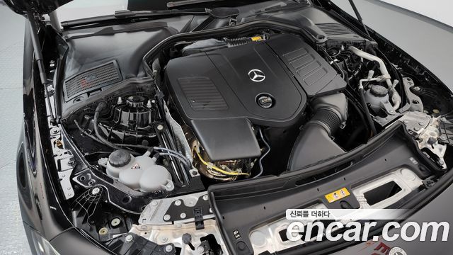 Mercedes-Benz CLE-Class (C236) CLE200 Cabriolet 2024 — фото 6