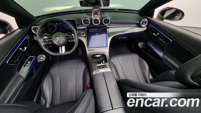 Mercedes-Benz CLE-Class (C236) CLE200 Cabriolet 2024 — фото 7