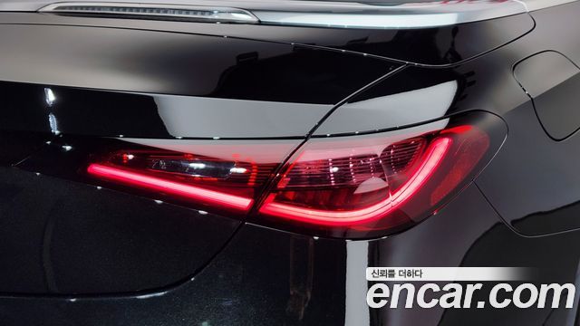 Mercedes-Benz CLE-Class (C236) CLE200 Cabriolet 2024 — фото 29