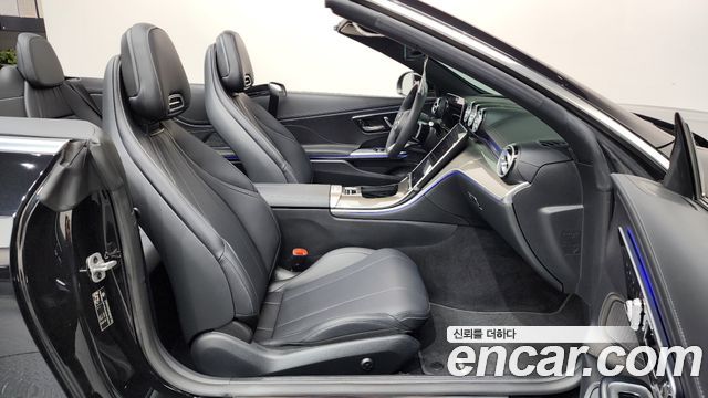 Mercedes-Benz CLE-Class (C236) CLE200 Cabriolet 2024 — фото 32