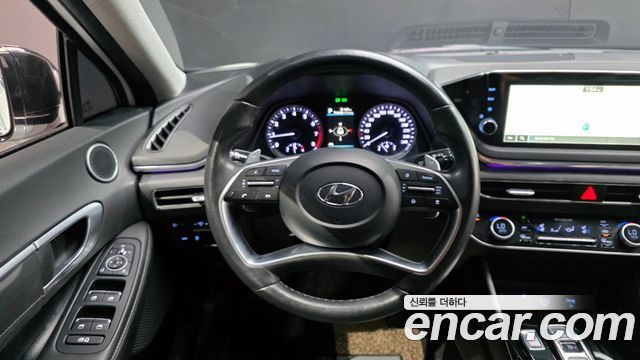 Hyundai Sonata (DN8) 2.0 Premium Plus 2022 — фото 13
