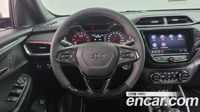 Chevrolet Trailblazer 1.3 Turbo 4WD RS 2023 — фото 17