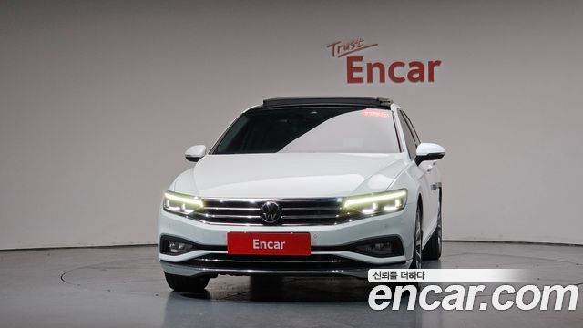 Volkswagen Passat GT (B8) 2.0 TDI Prestige 2022 — фото 3
