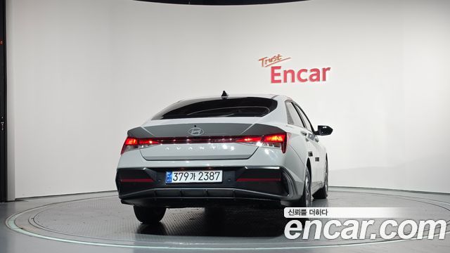 Hyundai Avante Hybrid (CN7) Modern 2024 — фото 4