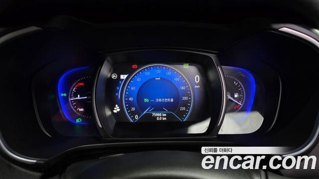 Renault Korea QM6 Diesel 4WD RE Signature 2017 — фото 8