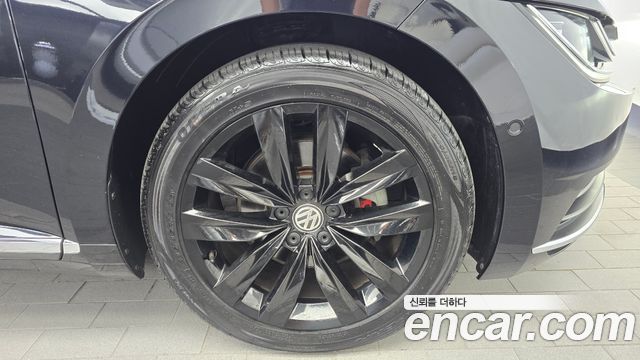 Volkswagen Arteon 2.0 TDI Prestige 2019 — фото 21