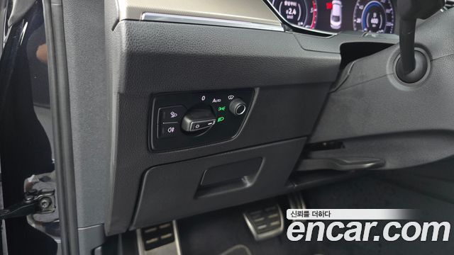 Volkswagen Arteon 2.0 TDI Prestige 2019 — фото 28