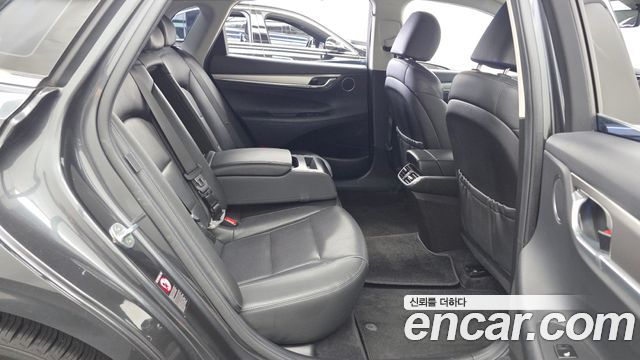Hyundai Grandeur (IG) 2.5 Premium Choice 2021 — фото 12