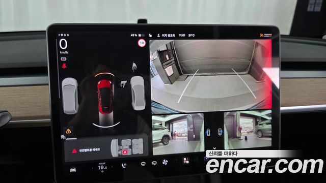 Tesla Model Y Long Range AWD 2021 — фото 14