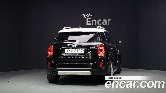 MINI Cooper D Countryman ALL4 2nd 2018 — фото 4