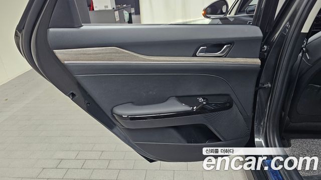 Kia K5 (III) 2.0 Noblesse 2021 — фото 25
