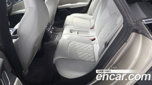 Audi A7 55 TDI Quattro Sport 4G 2016 — фото 12