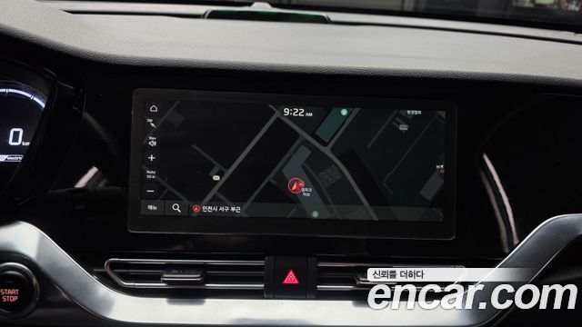 Kia Niro Plus Air 2023 — фото 14