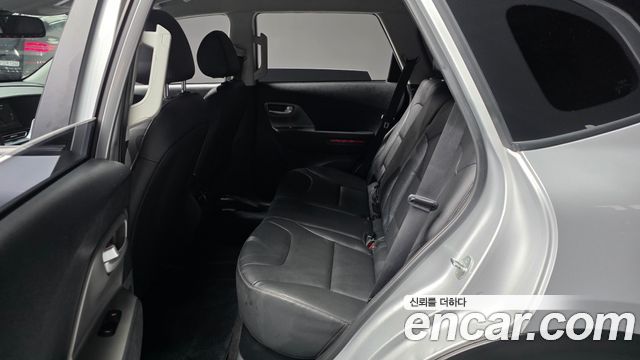 Kia Niro Plus Air 2023 — фото 26