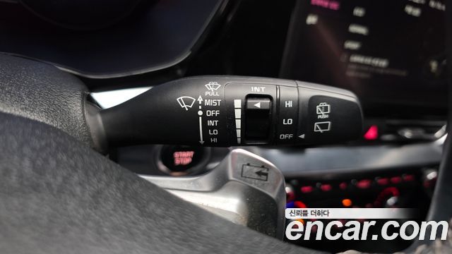 Kia Niro Plus Air 2023 — фото 31