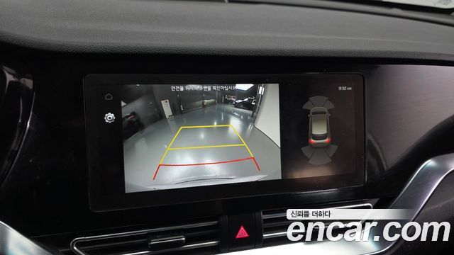 Kia Niro Plus Air 2023 — фото 15