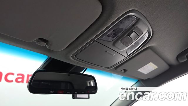 Kia Niro Plus Air 2023 — фото 18