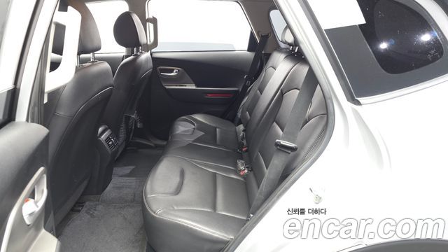 Kia Niro Plus Air 2023 — фото 26