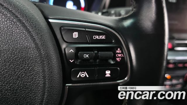 Kia Niro Plus Air 2023 — фото 27