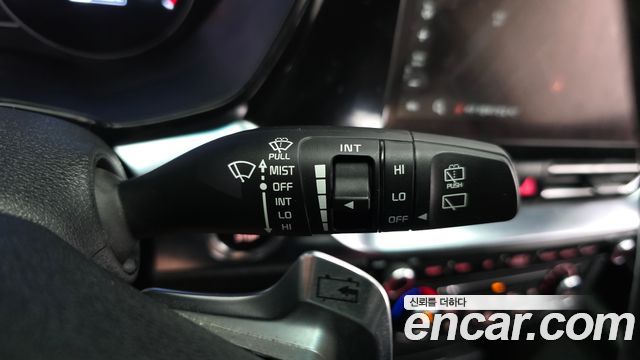 Kia Niro Plus Air 2023 — фото 30