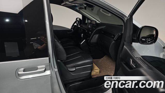 Hyundai Staria Cargo 3-Seater Modern 2025 — фото 11