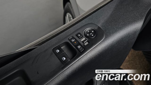 Hyundai Staria Cargo 3-Seater Modern 2025 — фото 17
