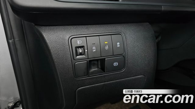 Hyundai Staria Cargo 3-Seater Modern 2025 — фото 18