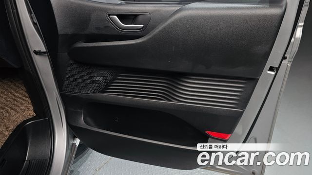 Hyundai Staria Cargo 3-Seater Modern 2025 — фото 25