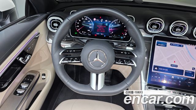 Mercedes-Benz CLE-Class (C236) CLE200 Cabriolet 2025 — фото 12