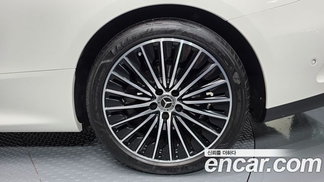 Mercedes-Benz CLE-Class (C236) CLE200 Cabriolet 2025 — фото 21