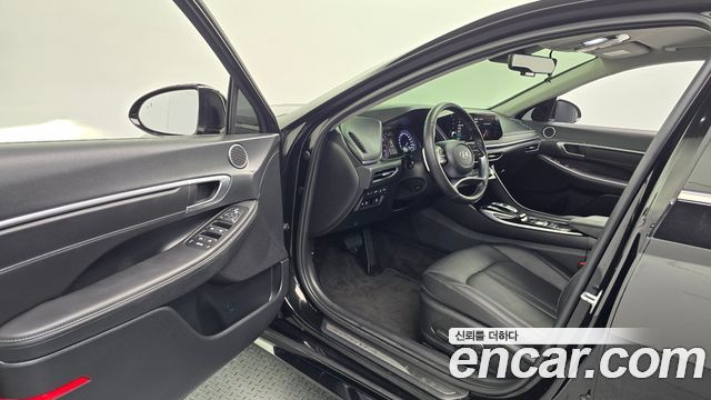 Hyundai Sonata (DN8) 2.0 Premium Plus 2022 — фото 10