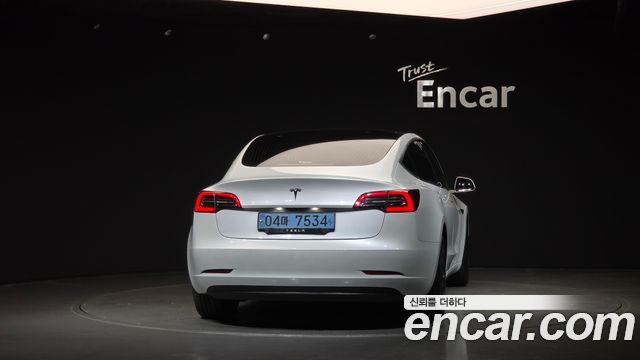 Tesla Model 3 Standard Range Plue RWD 2020 — фото 4