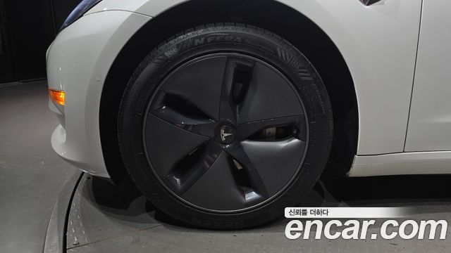Tesla Model 3 Standard Range Plue RWD 2020 — фото 5