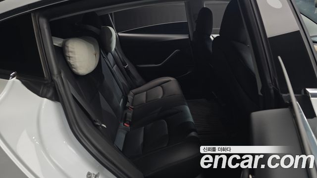 Tesla Model 3 Standard Range Plue RWD 2020 — фото 11