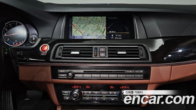 BMW 5 Series (F10) 528i M Aero Dynamic 2016 — фото 14