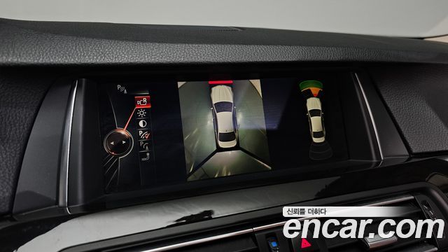 BMW 5 Series (F10) 528i M Aero Dynamic 2016 — фото 15
