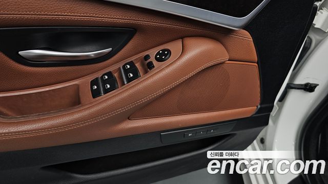 BMW 5 Series (F10) 528i M Aero Dynamic 2016 — фото 18
