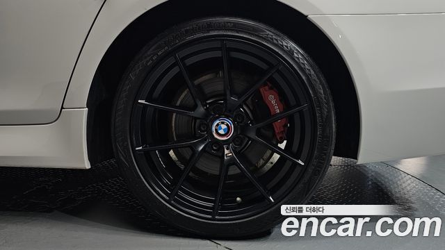 BMW 5 Series (F10) 528i M Aero Dynamic 2016 — фото 21